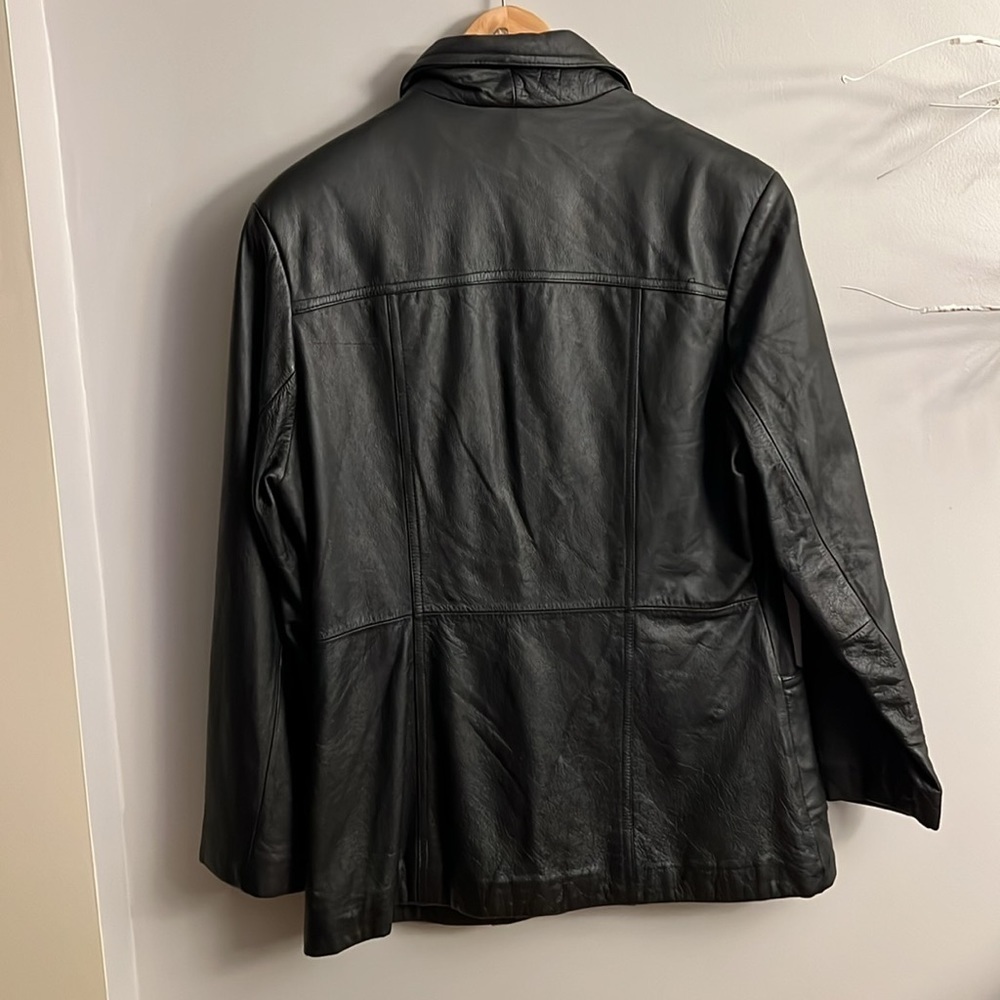 Leather jacket - Picture 2 of 5